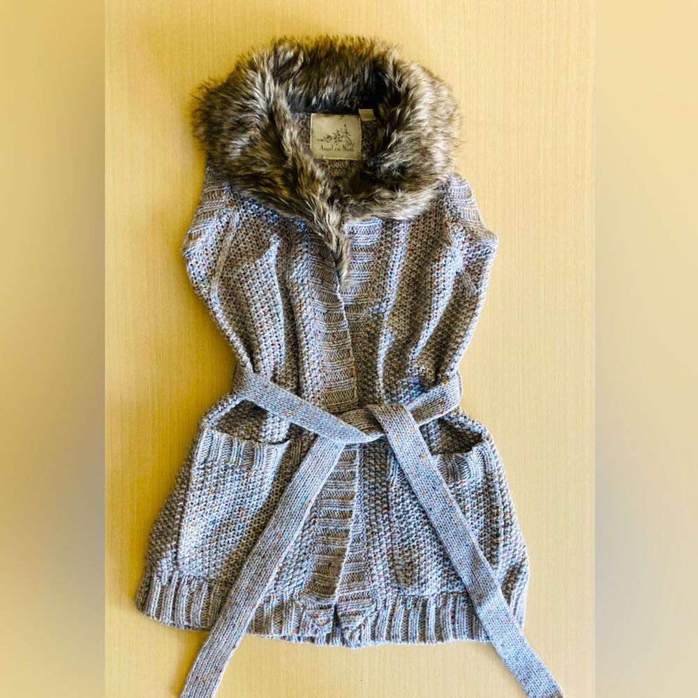 Knee-length, Belted Cardigan with Faux Fur Collar
